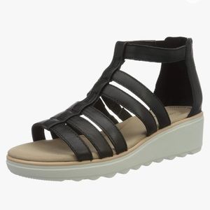 Clarks Wedge Sandals🖤